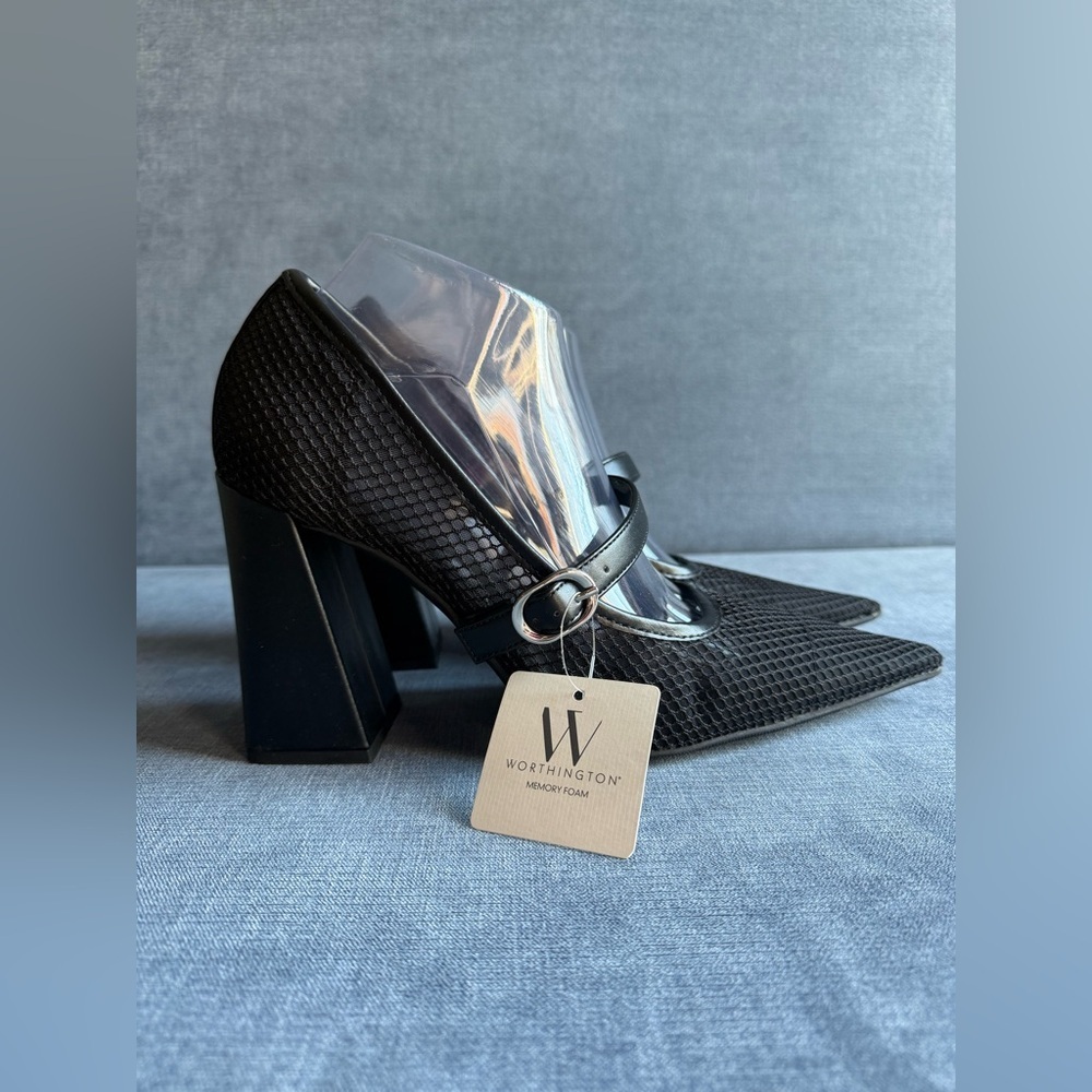 Worthington Womens Black Mesh Buckle Strap Pointed Toe Block Heels SZ 10M New